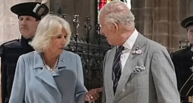 QUEEN CAMILLA’S “AWKWARD” MISTAKE WITH KING CHARLES SPARKS STIR: “HE’S RUNNING OUT OF PATIENCE”.