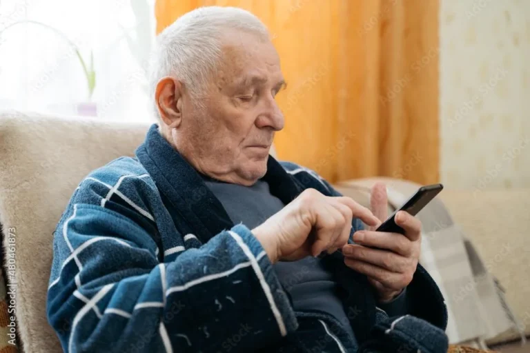 Is your phone actually good for you as you get older? New study says yes—but only after a certain age